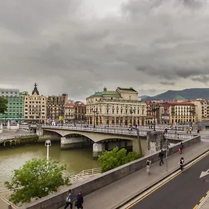 Piso Señorial Con Vistas A La Ria By Urban Hosts Bilbao